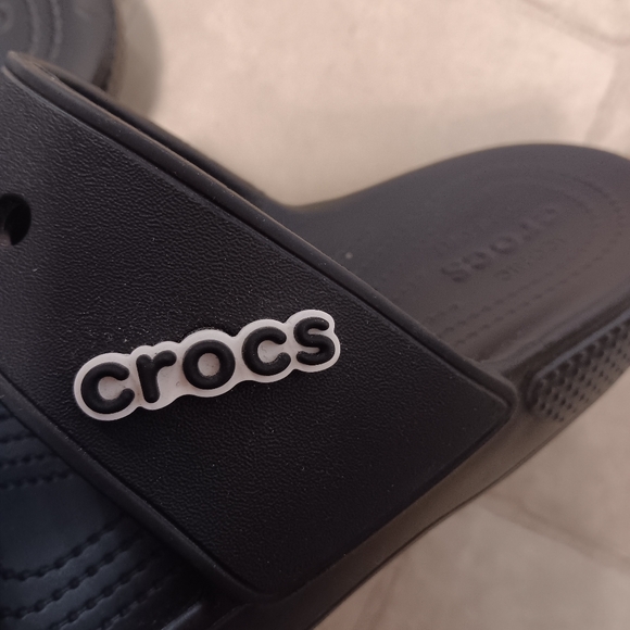 Crocs black slip on sandals Mens 12 - Picture 5 of 5